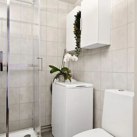 Διαμέρισμα Large - Luxurious Neighborhood - 8 Pax