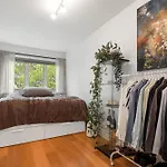 Large - Luxurious Neighborhood - 8 Pax Daire *
